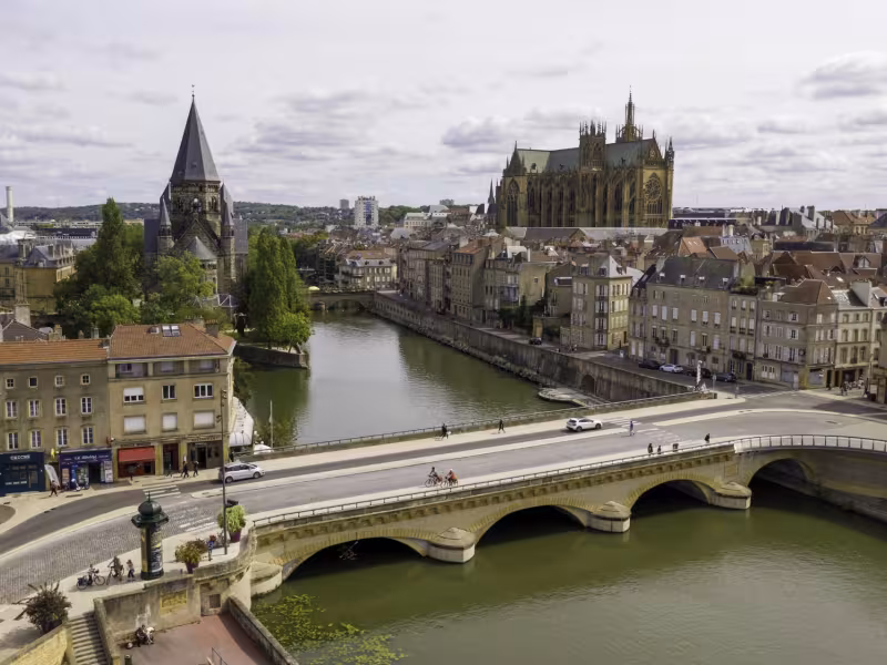 Vue aérienne du centre ville de Metz