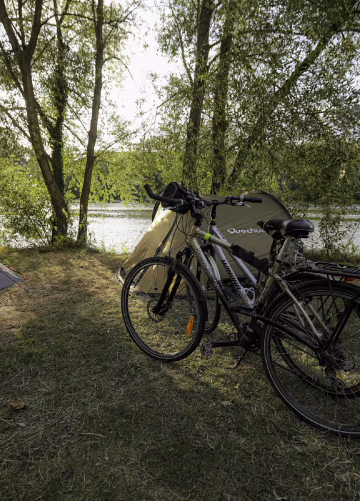 Camping sur les bords de la Moselle vers Metz