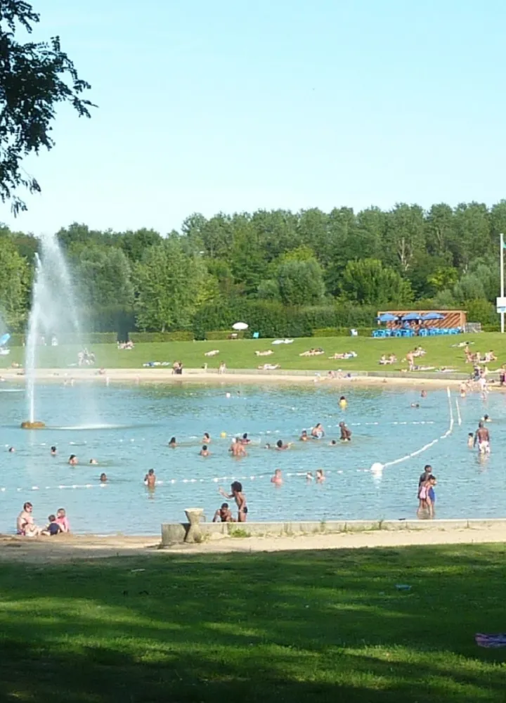 La plage de la base de loisirs de Cormoranche-sur-Saône