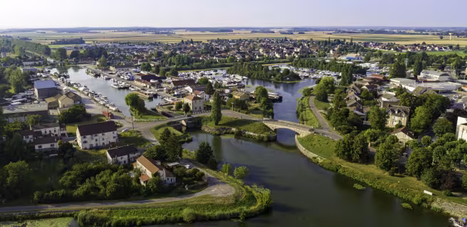 Saint-Jean-de-Losne / Seurre